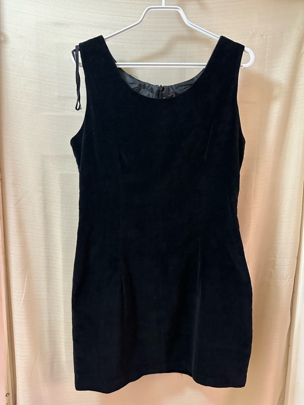 Vintage Tracy Evans Black Velvet Mini Dress 90s Sleeveless Fitted Bodycon Retro